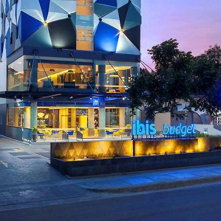 Ibis Budget Cirebon Eksteriør bilde