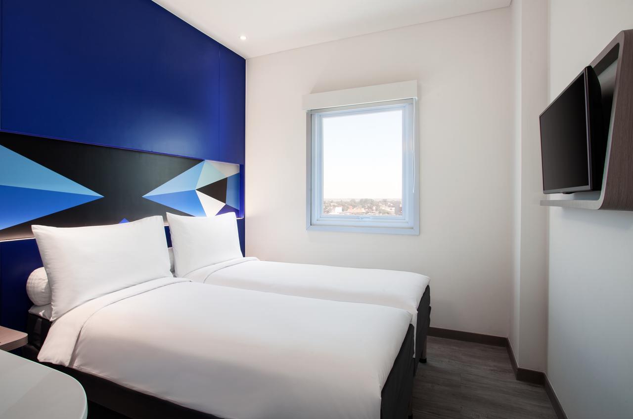 Ibis Budget Cirebon Eksteriør bilde