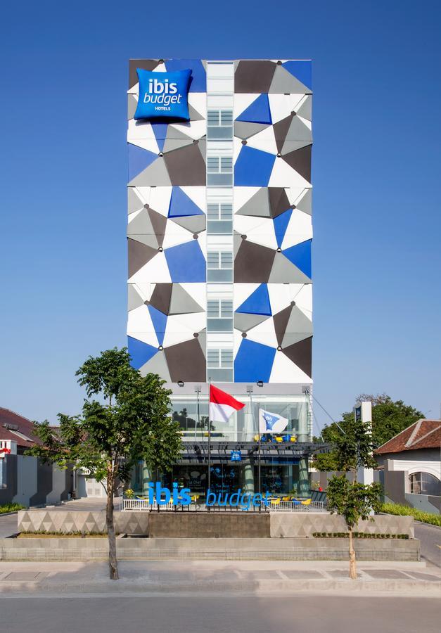 Ibis Budget Cirebon Eksteriør bilde