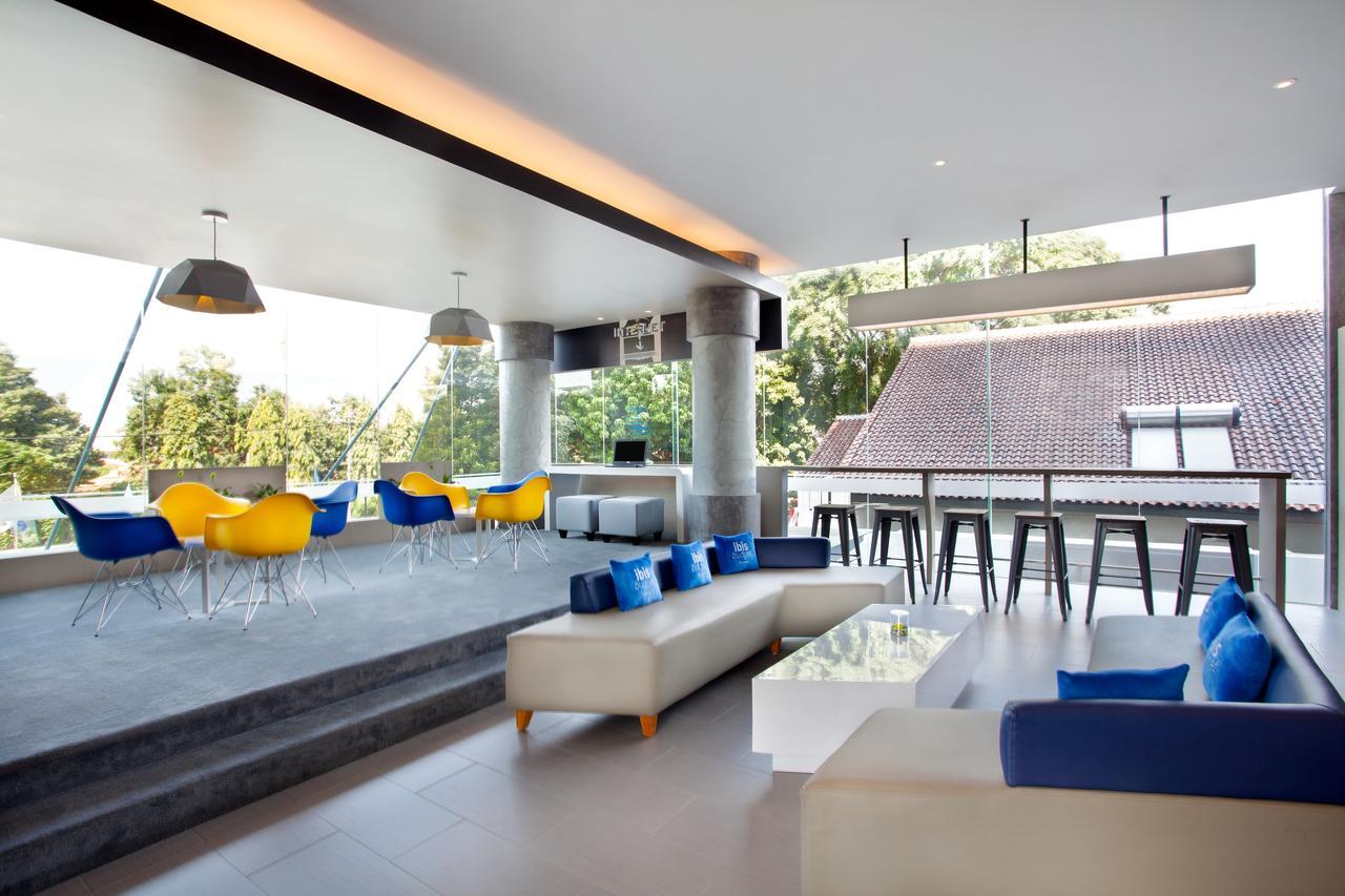 Ibis Budget Cirebon Eksteriør bilde