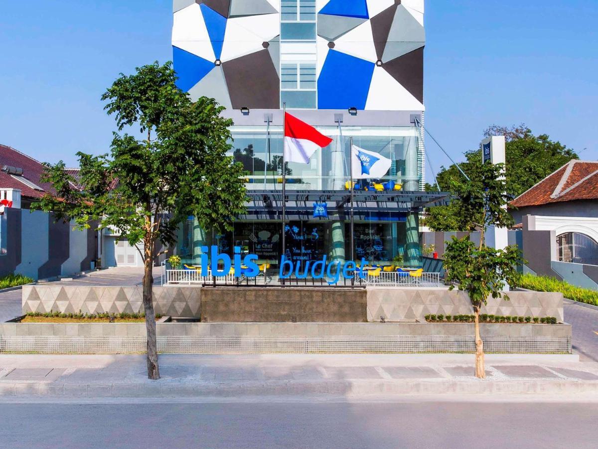Ibis Budget Cirebon Eksteriør bilde